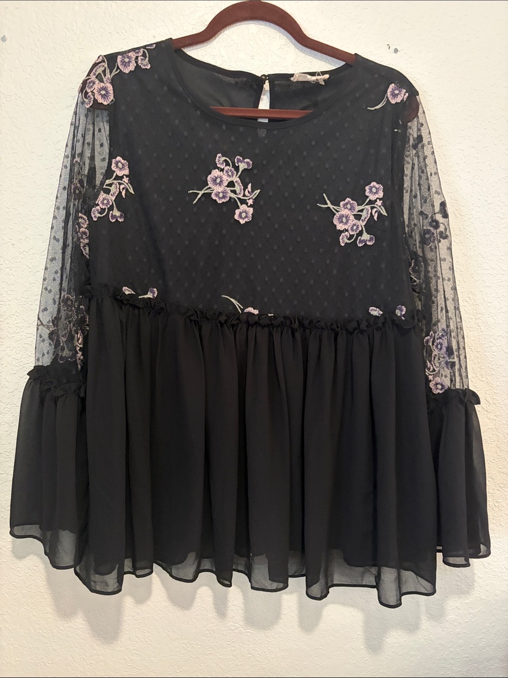 entro Black Sheer Floral Embroidered Peplum Blouse